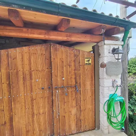 Country-Bumpkin'S House Villa Karyotikon Exterior photo